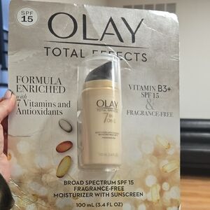 OLAY Total Effects 7-in-1 Moisturizer SPF 15 - Cream